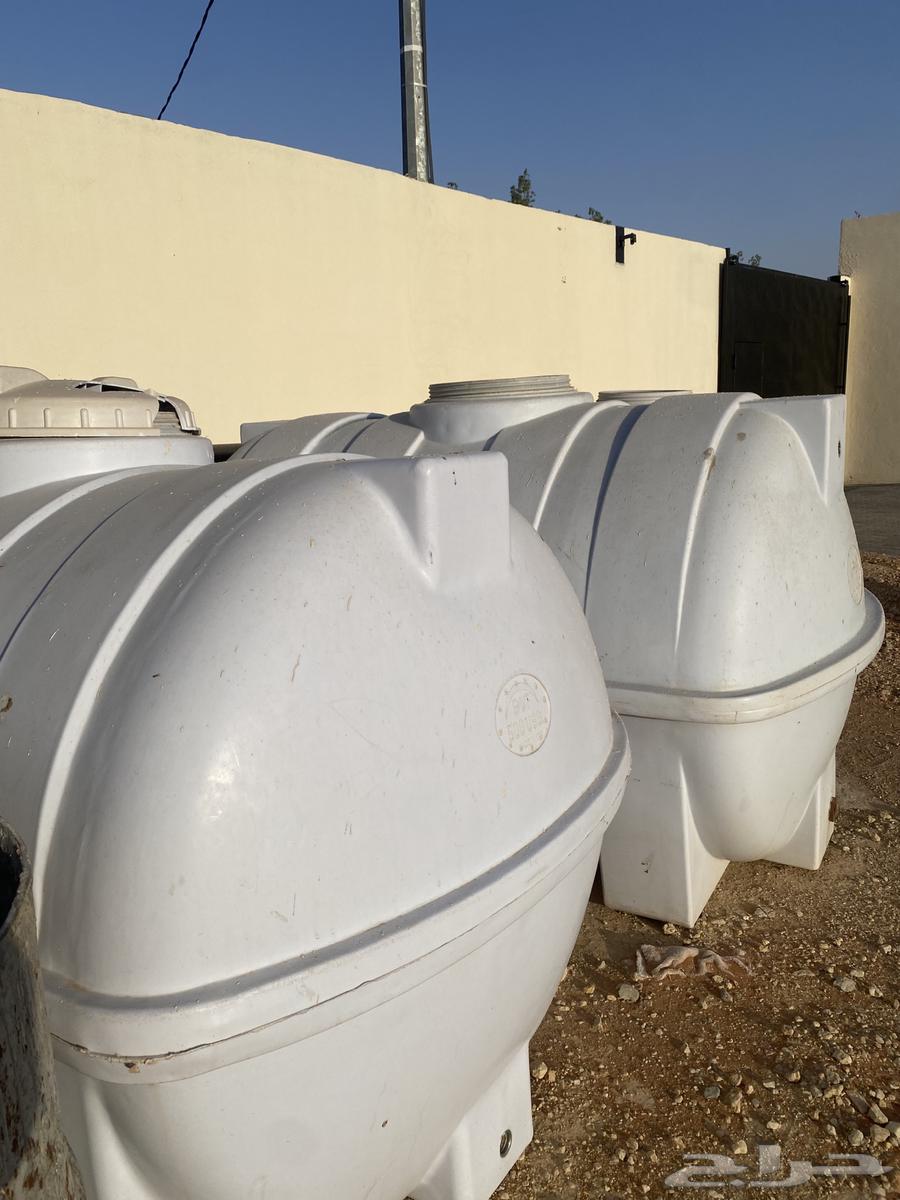 Used clean tanks63655714513282112