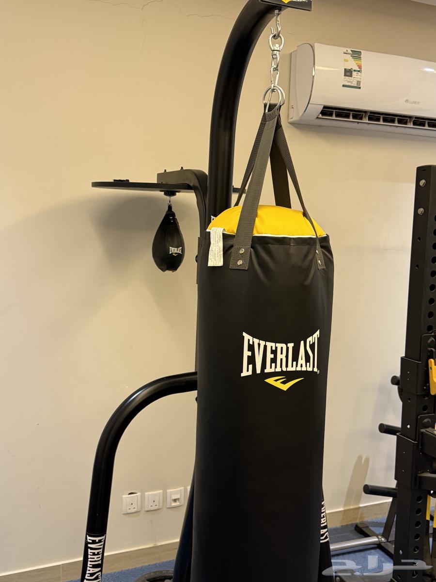 استاند ملاكمة everlast heavy bag speed bag stand63655702307331111