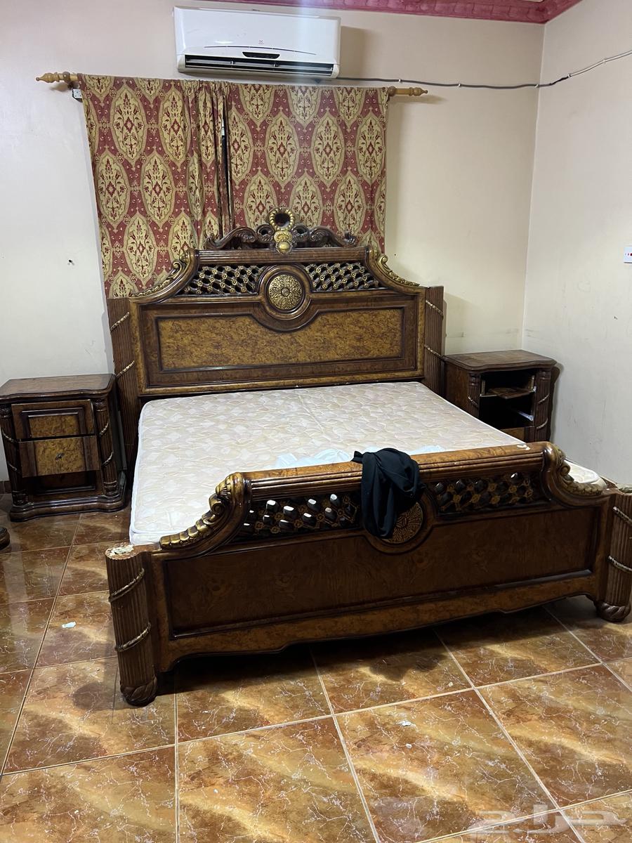 غرفه مستعملة للبيع نفرين63657328104450112
