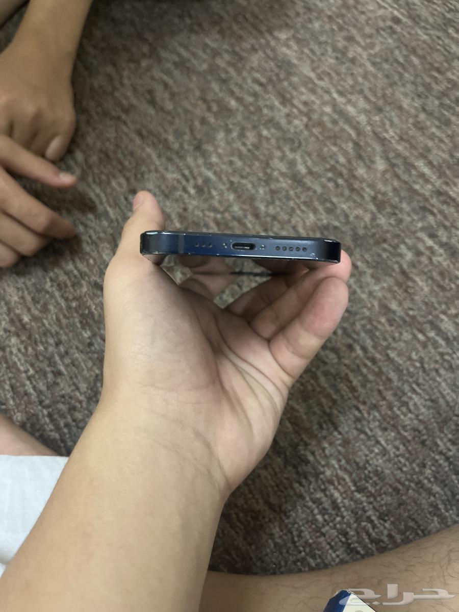 iPhone 12 Regular63656134409857114