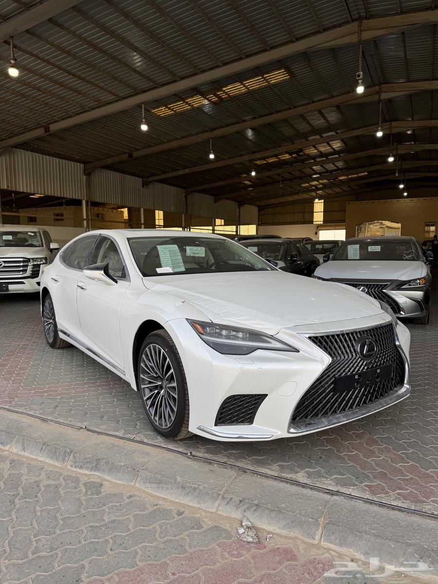 لكزس LS350 فئة AA بنزين 202563699262962177111