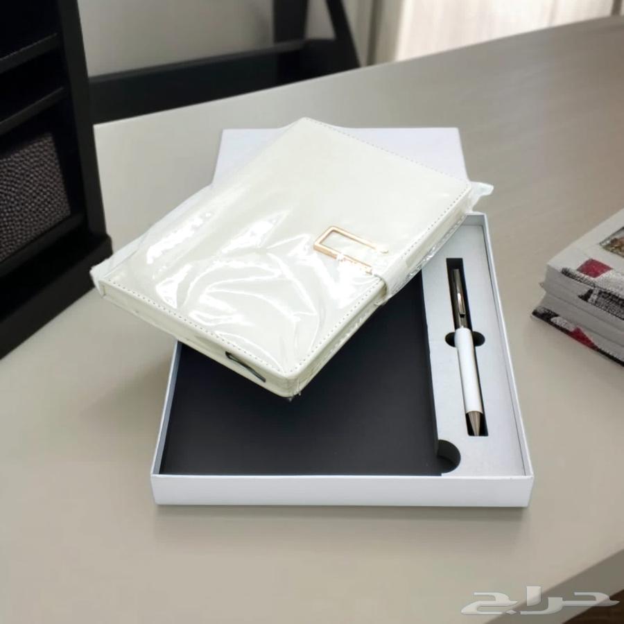 Notebook Set with Pen63655616714371112