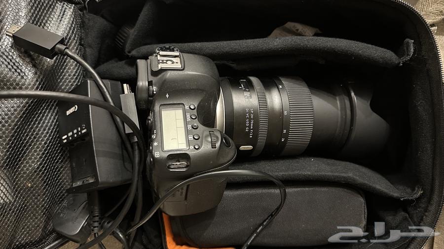 6D Camera with 24-70 f2.8 Lens63656970265091112