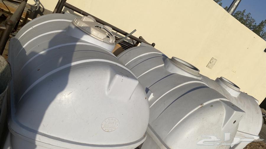 Used clean tanks63655714513282110