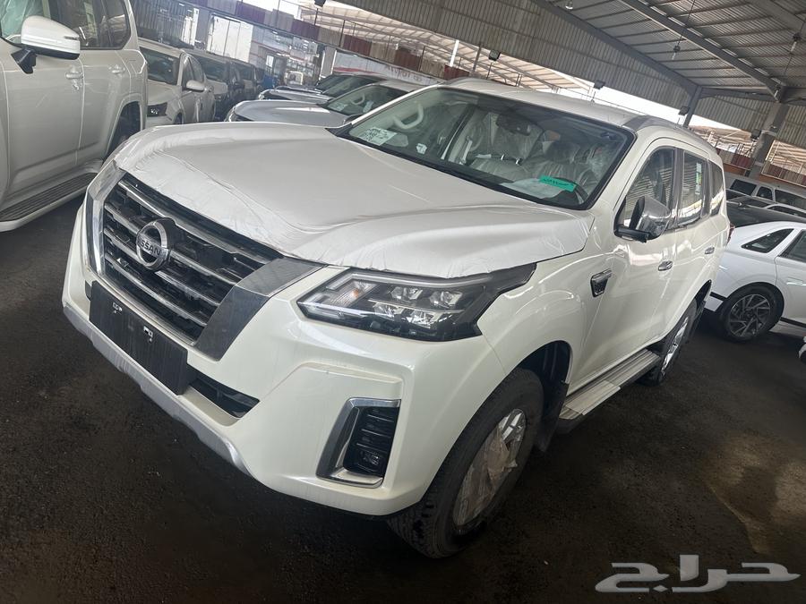 نيسان اكستيرا تيتانيوم دبل نص فل 2024 ابيض اسود فضي63698964096387111