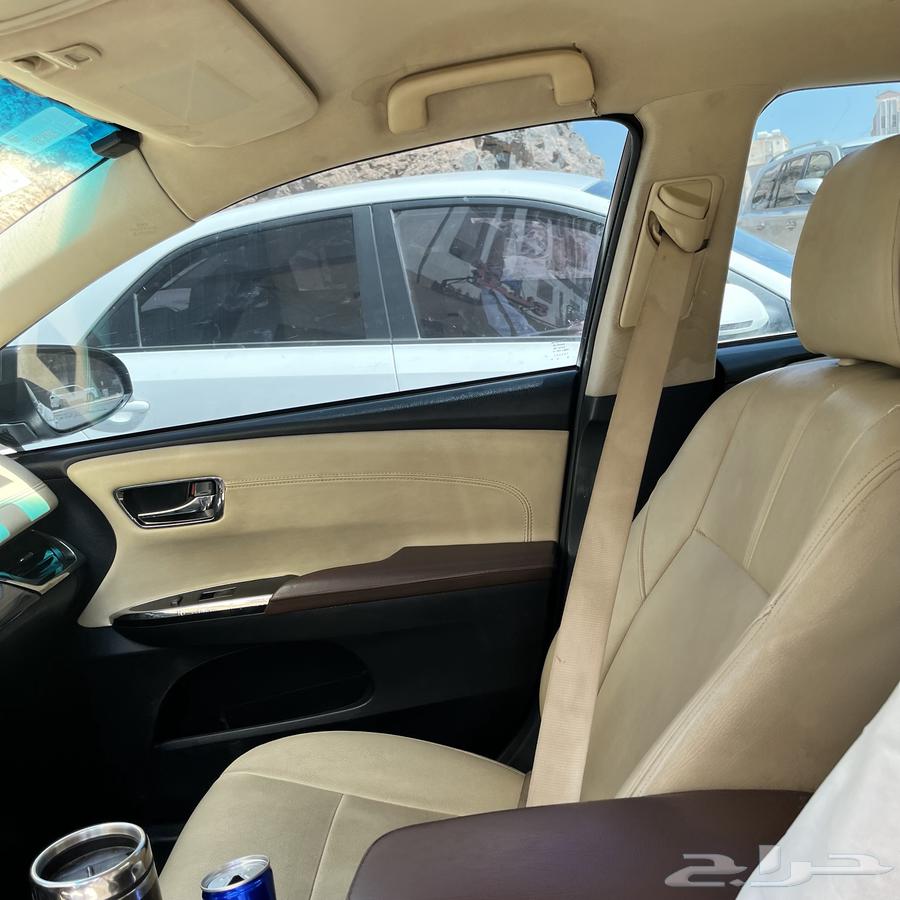 Hello, I'm offering a 2013 Avalon with 400 mileage63699248065283110