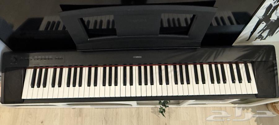 بيانو Yamaha NP-32 خفيف ونظيف للبيع63655705837314111