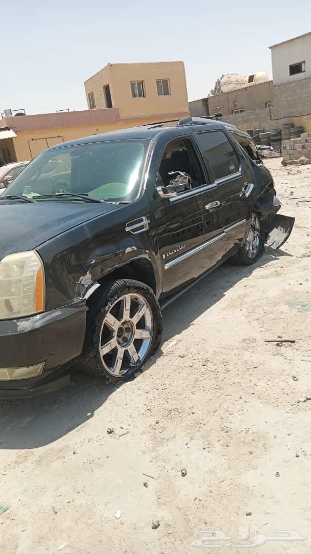 كاديلاك اسكلد 2008. بيع قطع غيار او بيع تشليح كامل63699257282945113