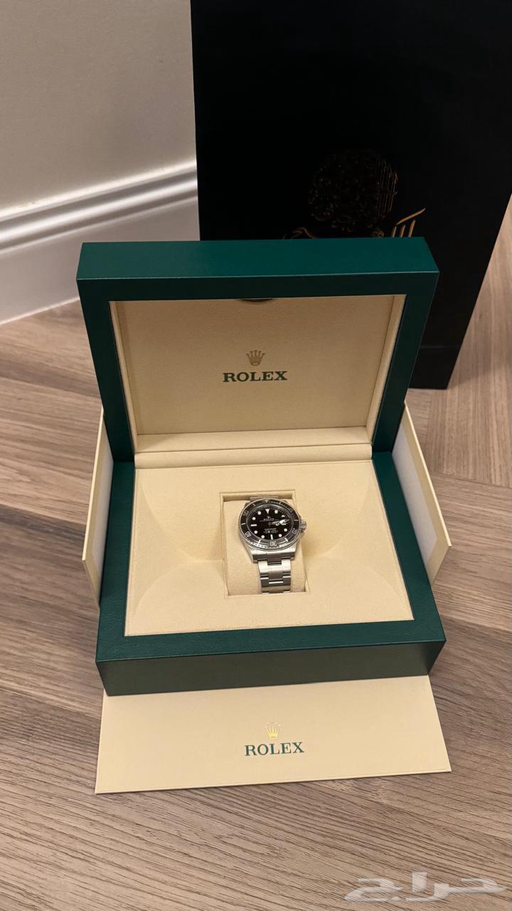 Original unused Rolex Submariner Date63655624824577112