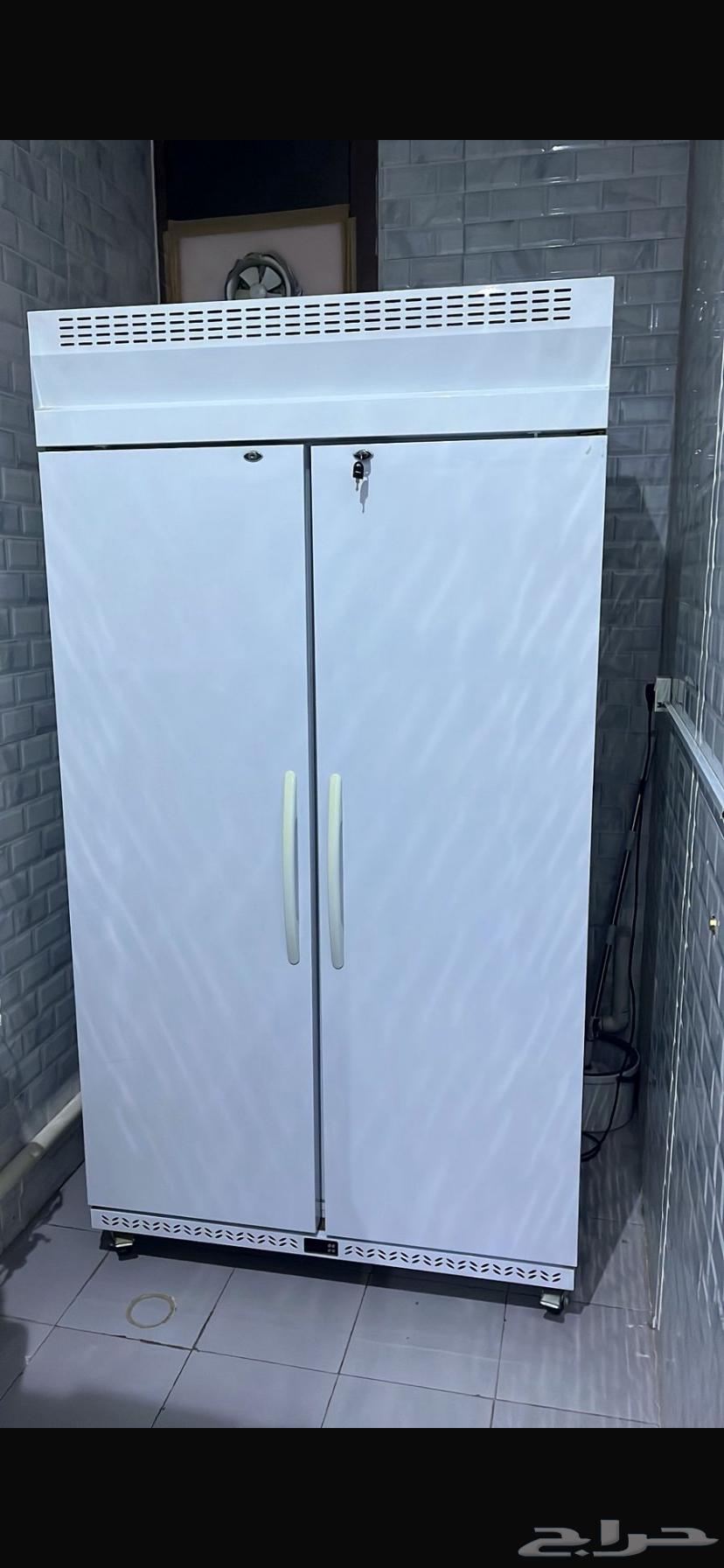 Home refrigerator63667537197955110