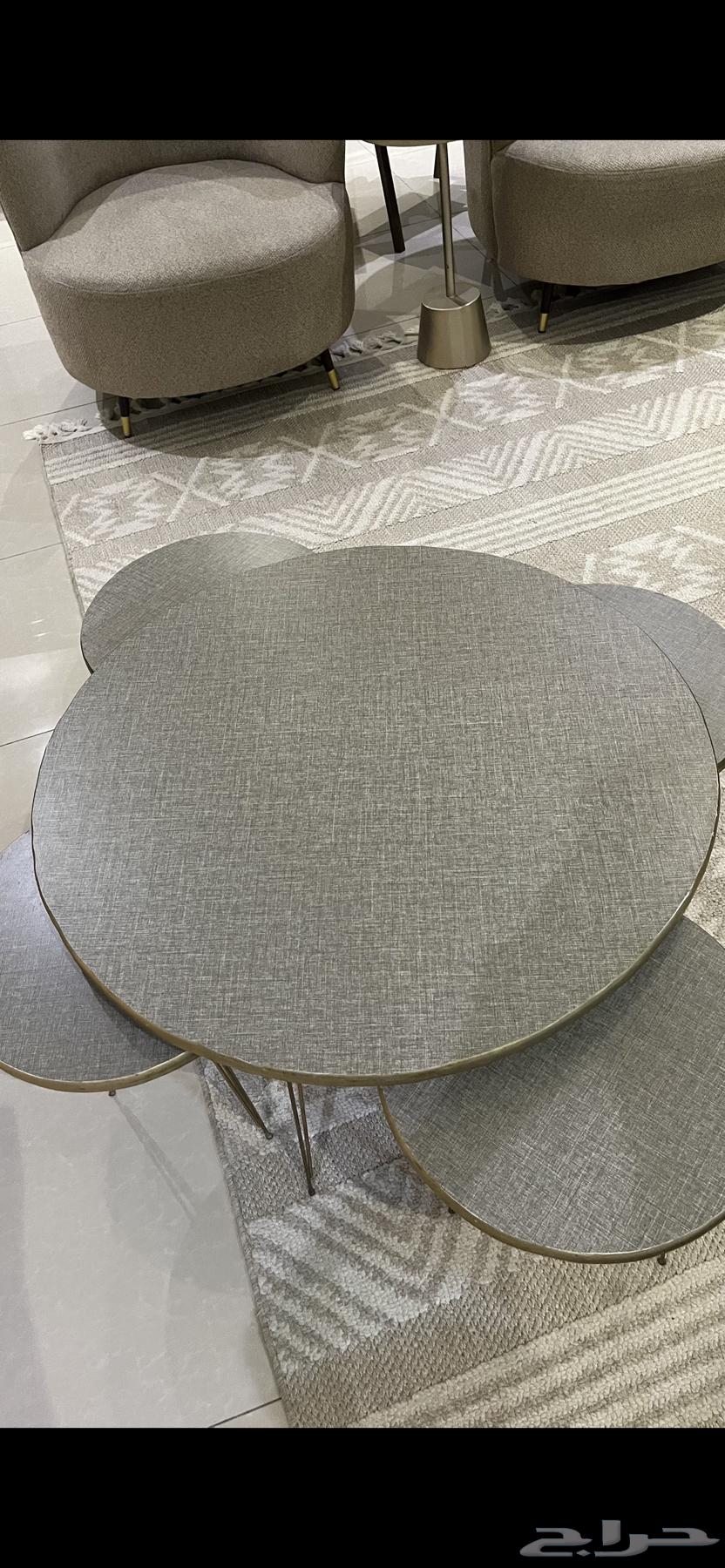 Large table, gray color with golden edges63655708241154112