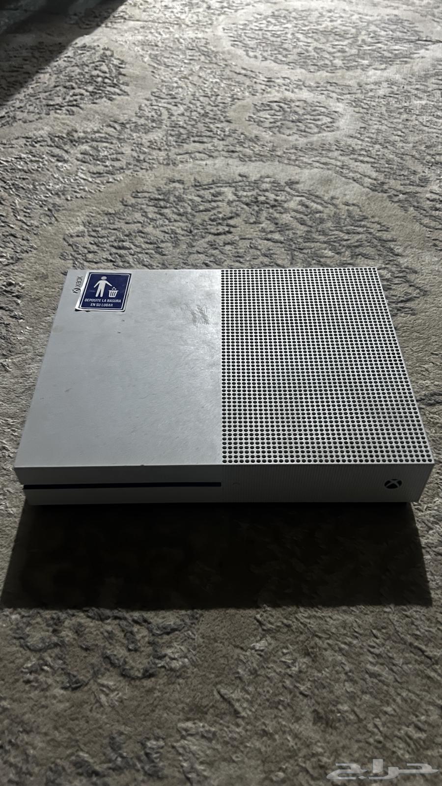 For sale Xbox clean63667548829058110