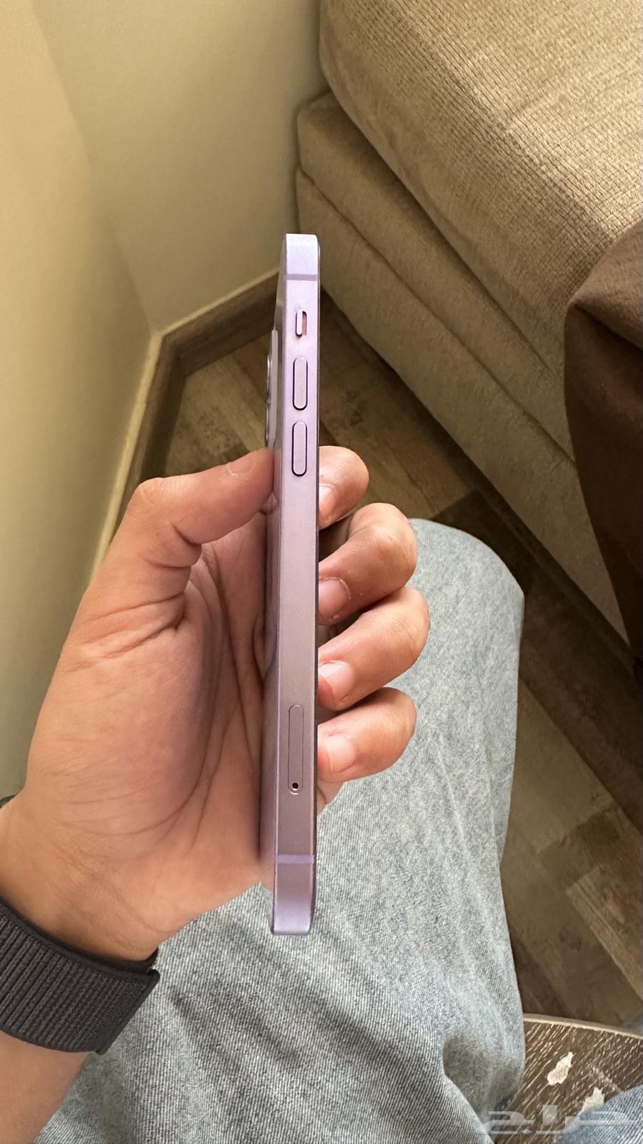 آيفون 1263667544818946114