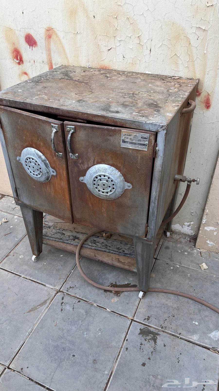 فرن للبيع63667694947714111