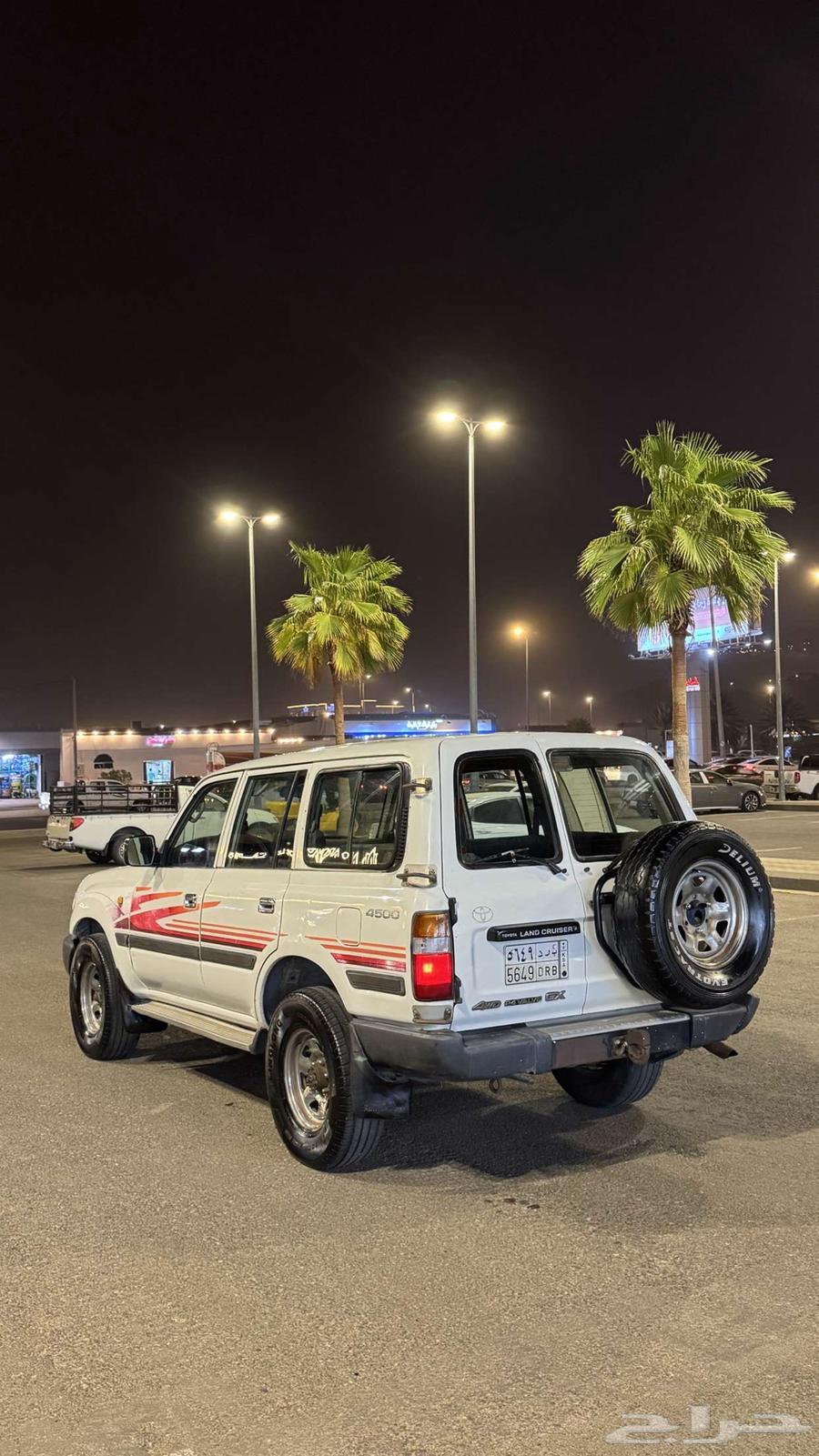 Toyota Land Cruiser Model GX97, engine and transmission in good condition63715439468802111