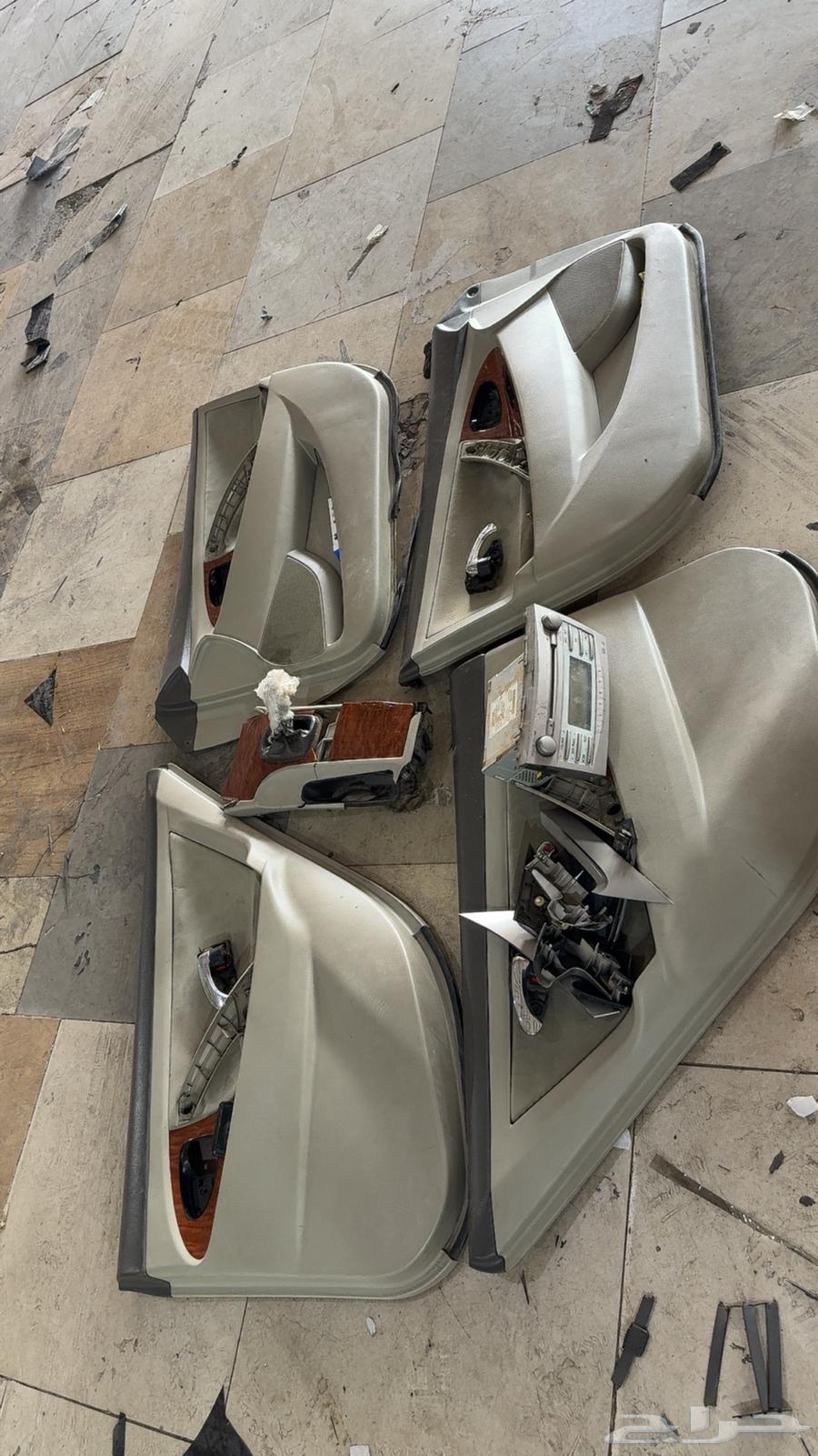ديكورات كامري تخشيبه   طارة   مسجل فل كامل   طبلون63709353997059111