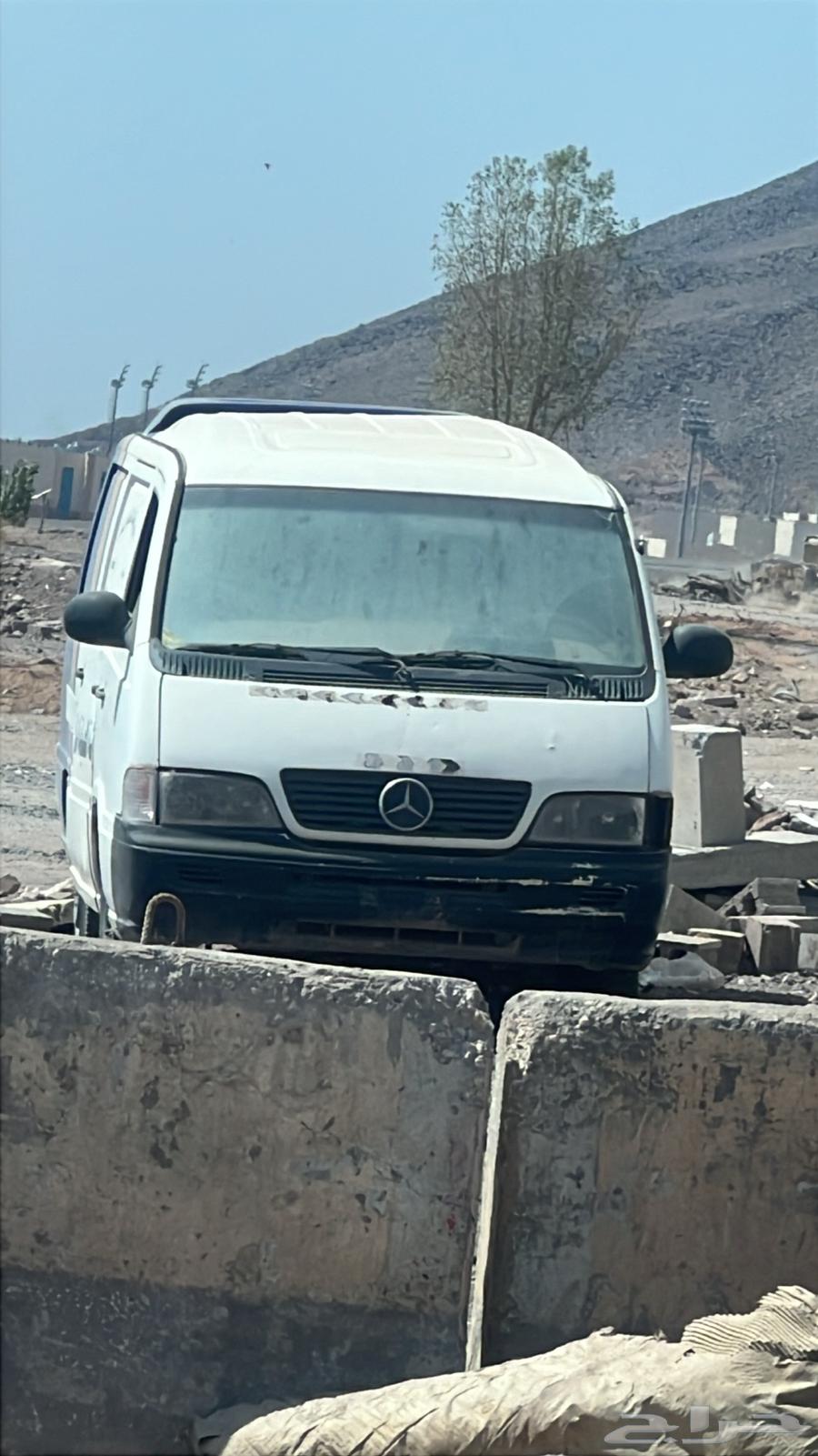 باص هندي تشليح وباص مرسيدس63701769884674111