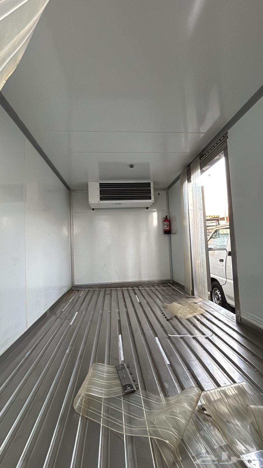 CMC - Refrigeration and Freezing 2022 Large Capacity - Sold63712386880130113