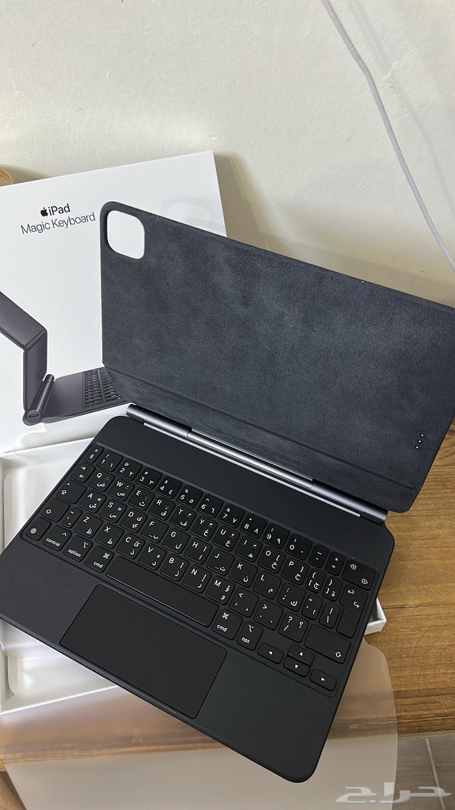 Apple Magic Keyboard63667548382851114