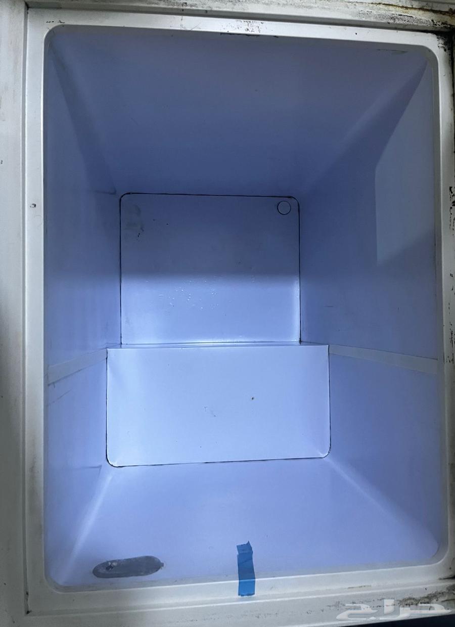 Deep freezer and microwave for sale63667690841729110