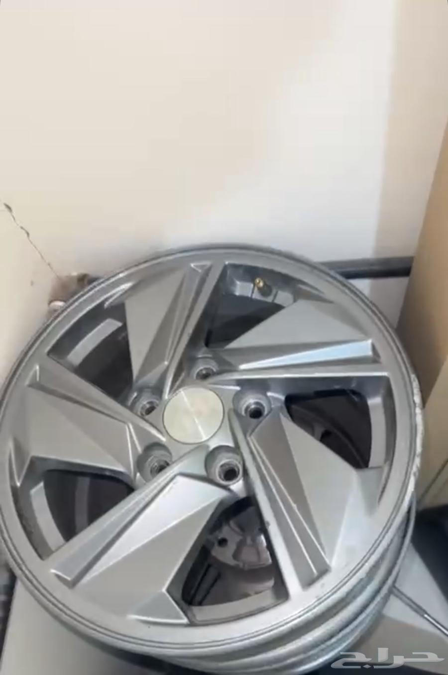 جنوط اللنترا 24 ستاندر للبيع63703745158529110