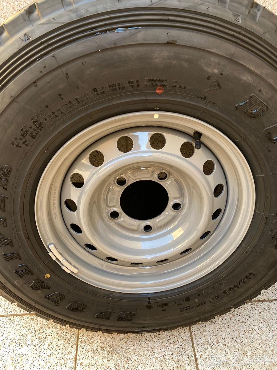 Local Rims and Tires, Quarter House from Zero 2463701394334850111