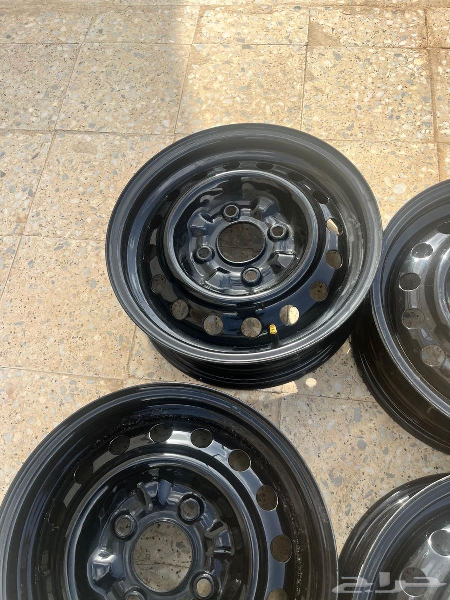 جنوط سيارة أربع صواميل63714314284674110