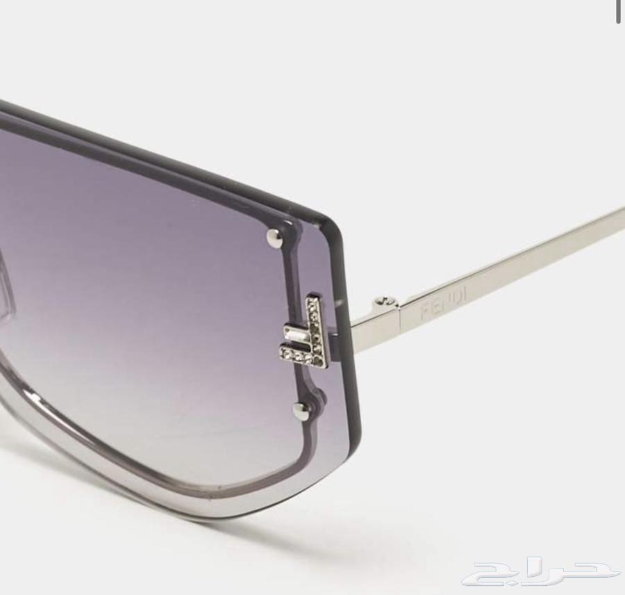 Authentic New Fendi Women's Sunglasses with Full Accessories Fendi63667793078658110