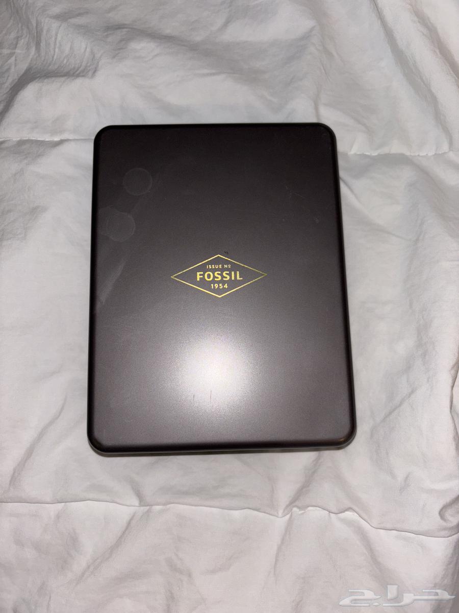 بوك FOSSIL63667548912002112