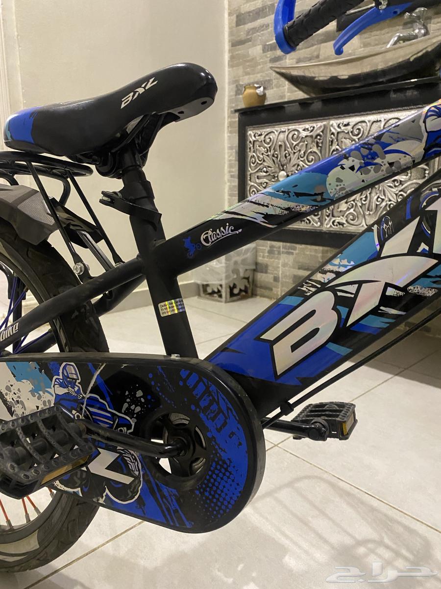 Sports bike63667550159235114