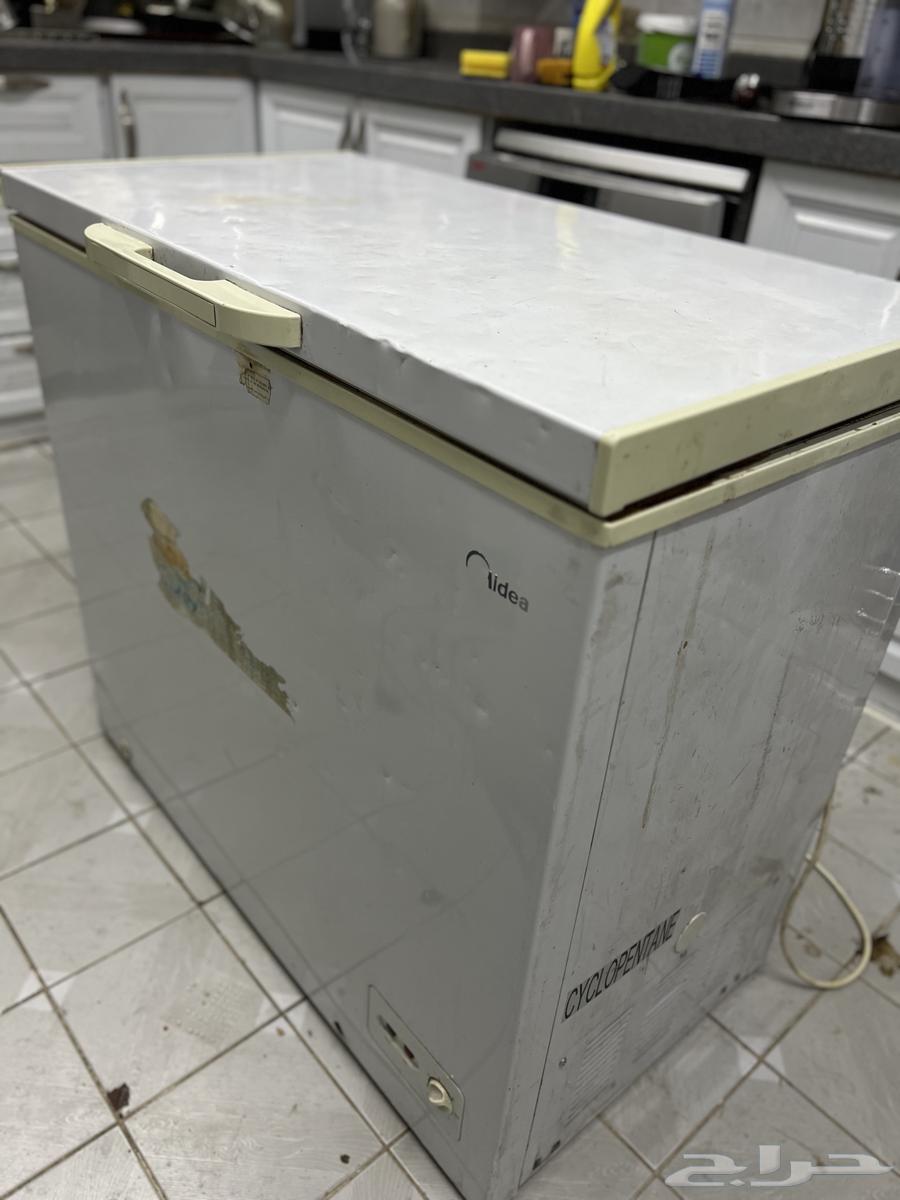 Electric freezer 220 in excellent condition63667799994753111