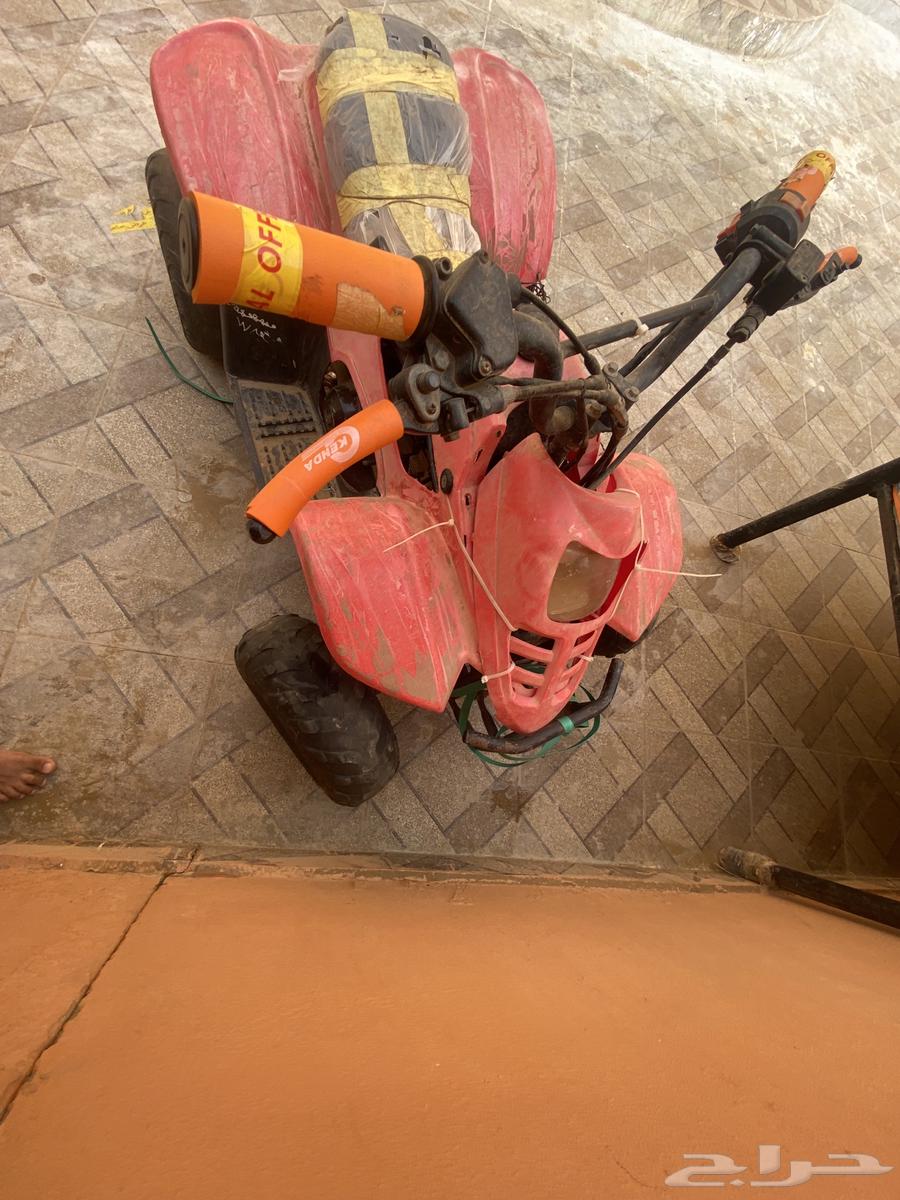 A Chinese tank toy, 70 tanks, brand new, needs battery, I swear63702948056449112