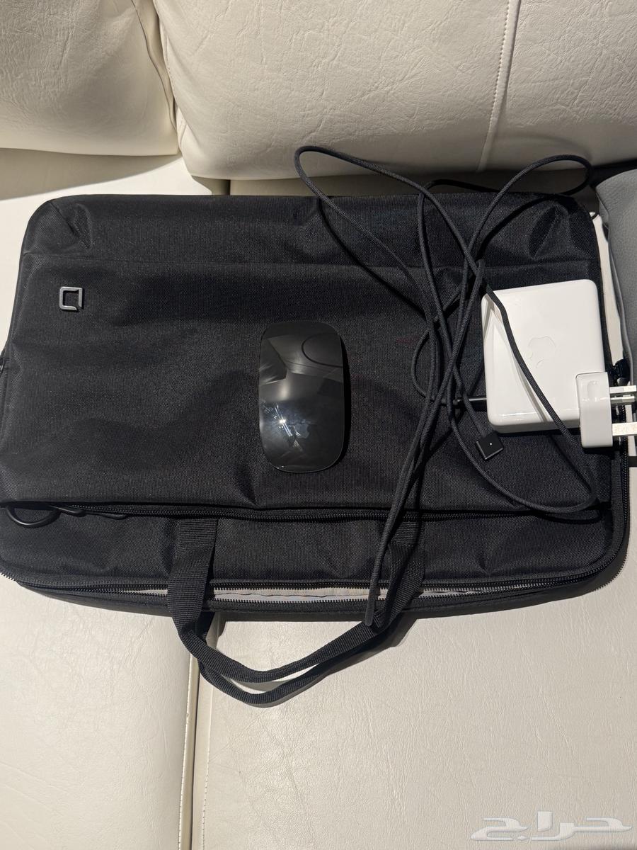 Laptop63667553960706110