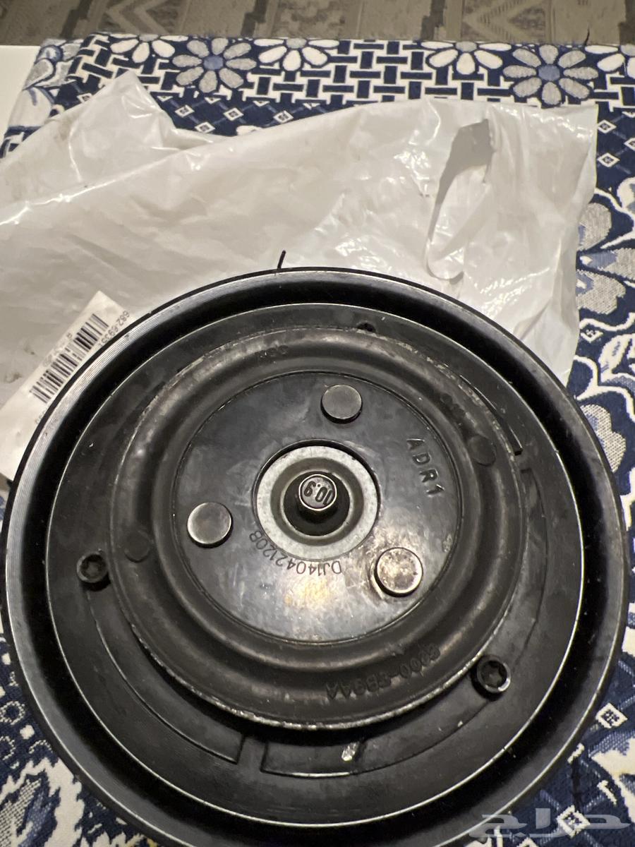 Genuine almost new compressor, the car had only driven 4000 kilometers, American63712827042562113