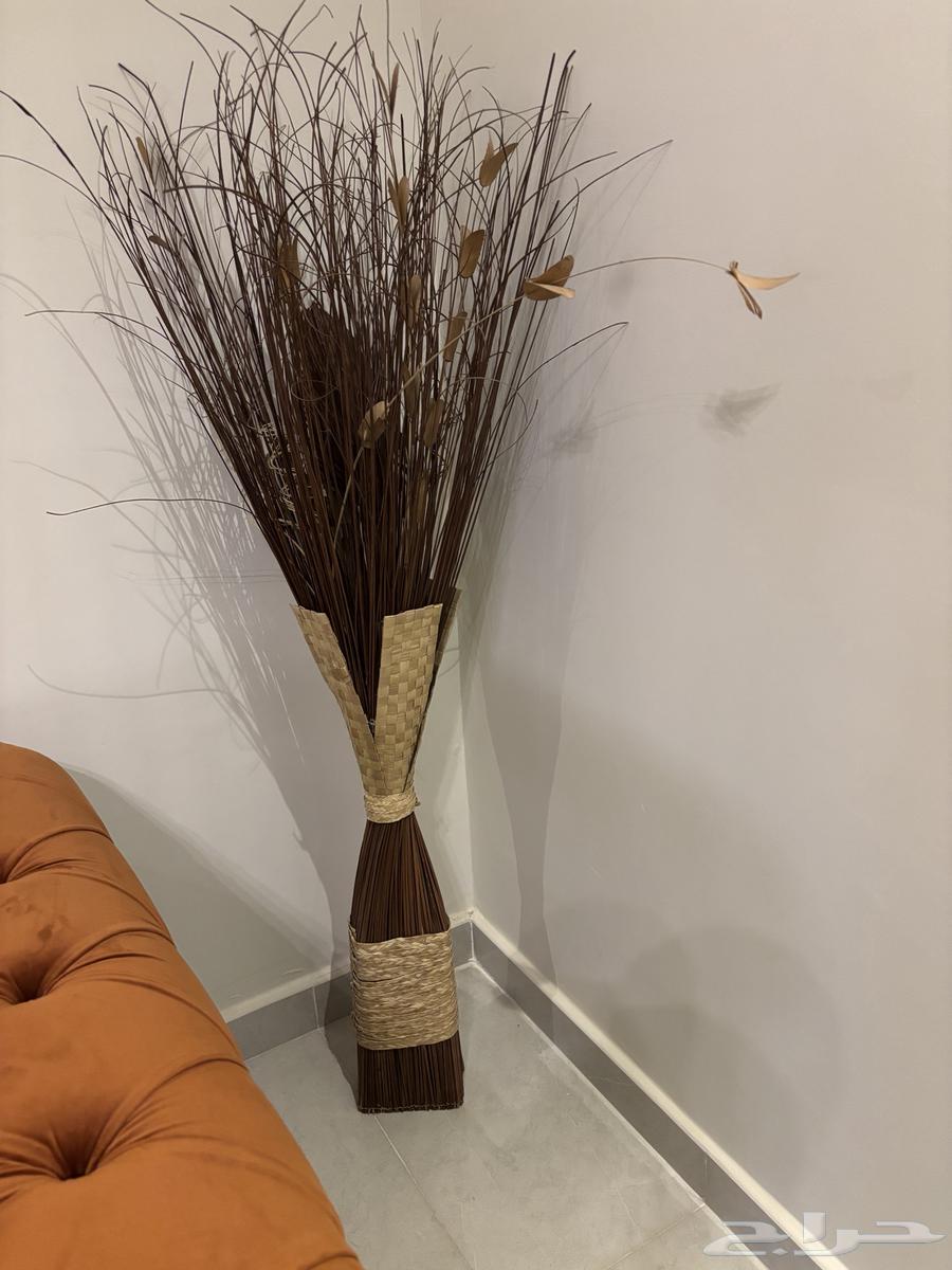 طاولات خدمة وطاولة جانيبة63667797851009110