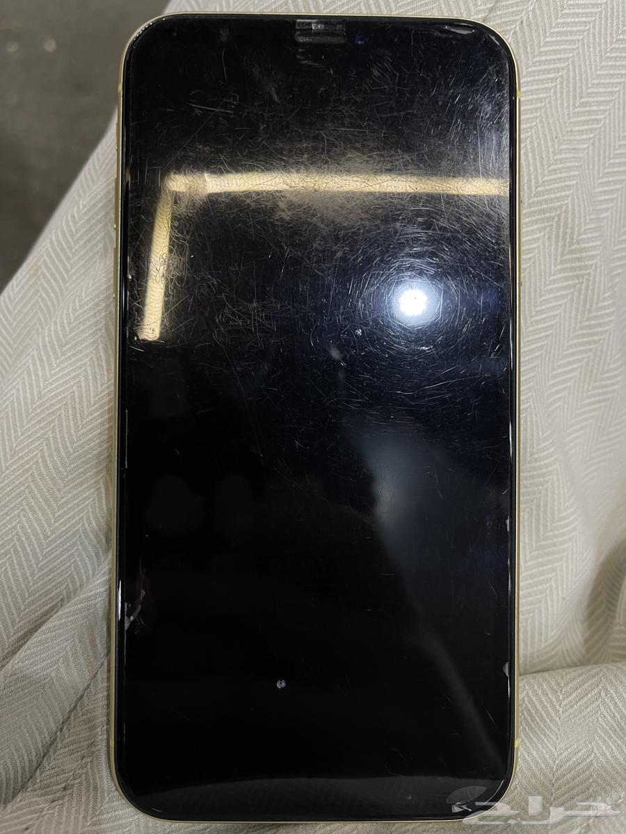 ايفون XR مستعمل لونه اصفر نسبة بطارية 85 128 جيجا63674370367875112