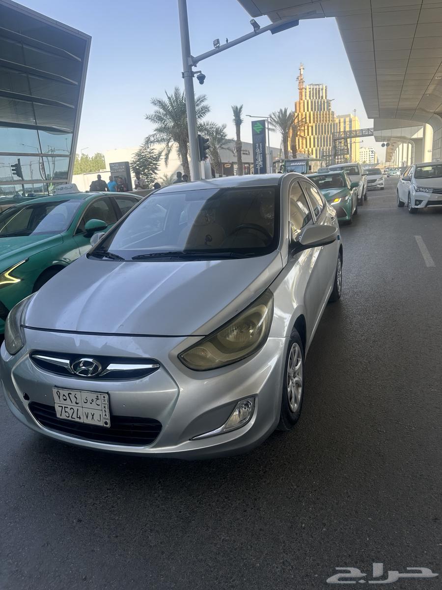 2015 Hyundai Accent for sale, engine in good condition, asking price 18,00063706829121281113