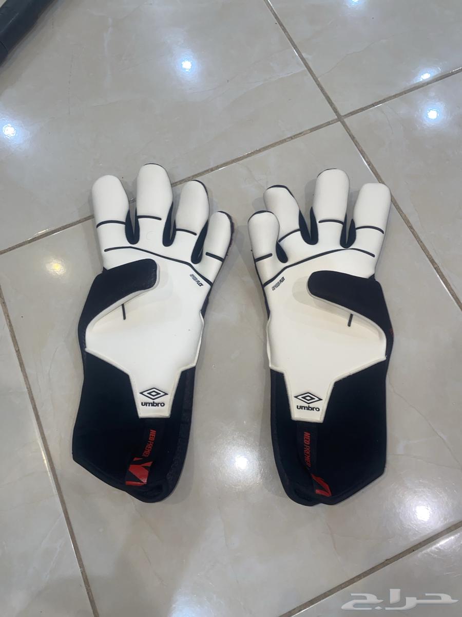 Umbro Goalkeeper Gloves63667798908161114