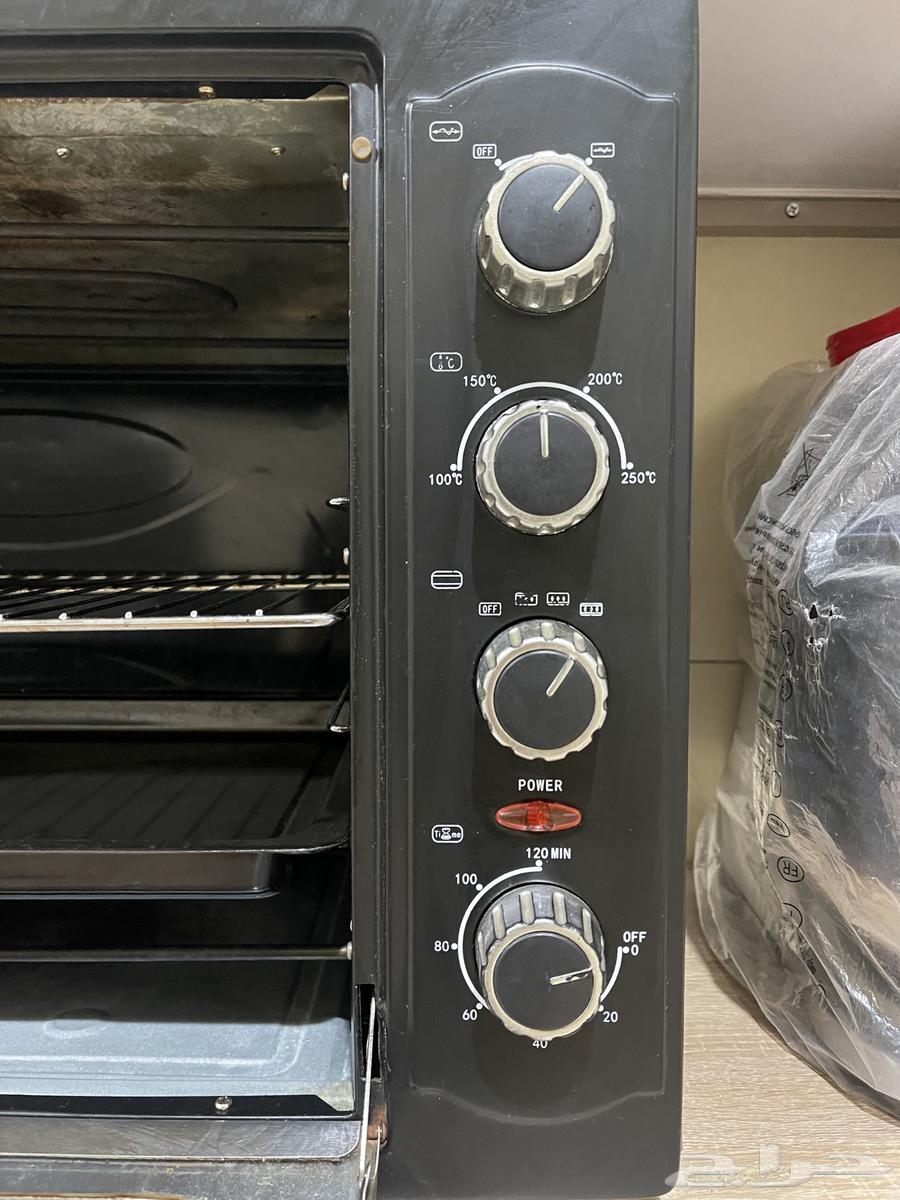 Almost new oven, warranty 2, no cracks or scratches63667545095939114
