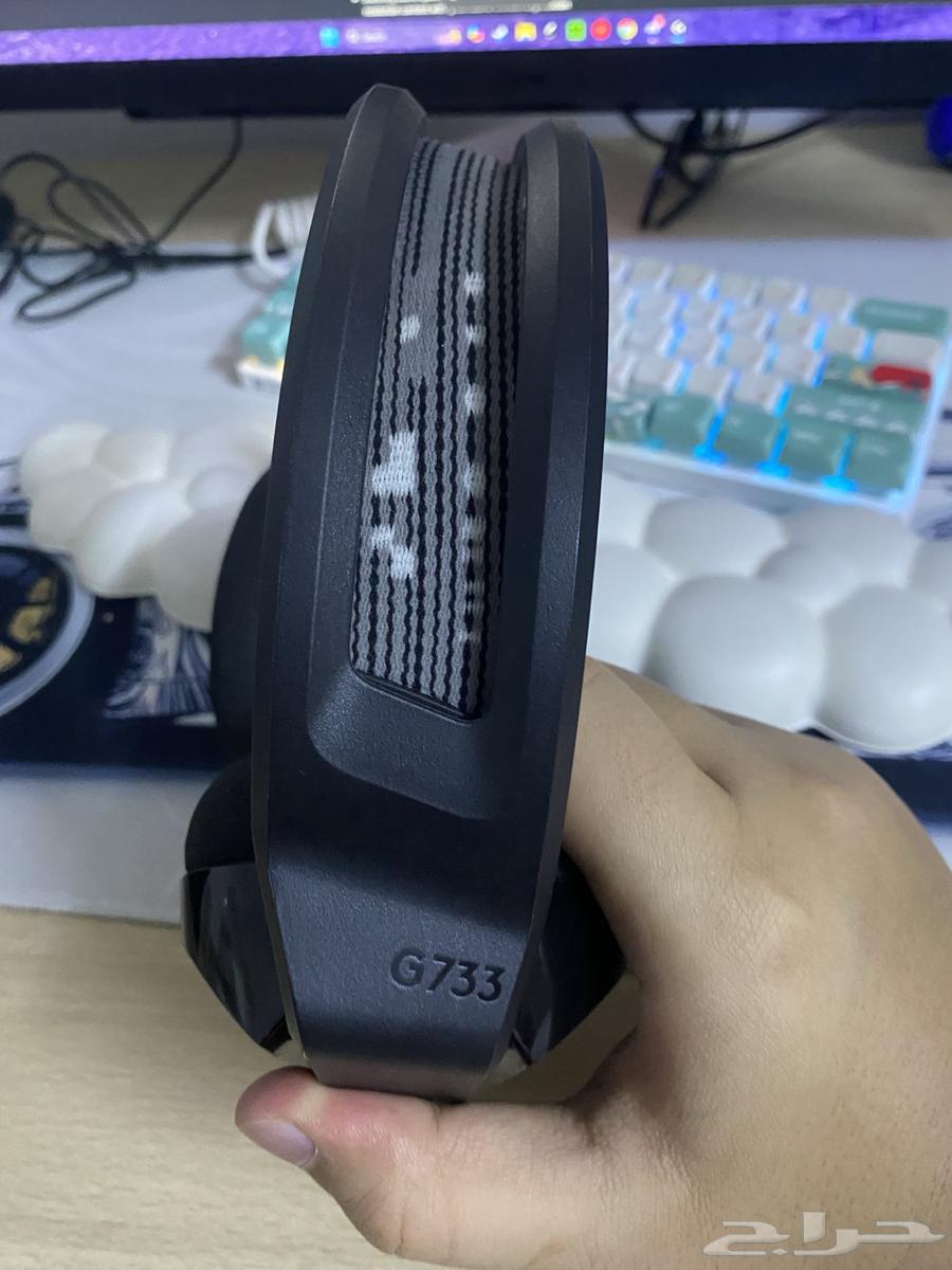 Logitech G733 headset, almost new63667793254274114
