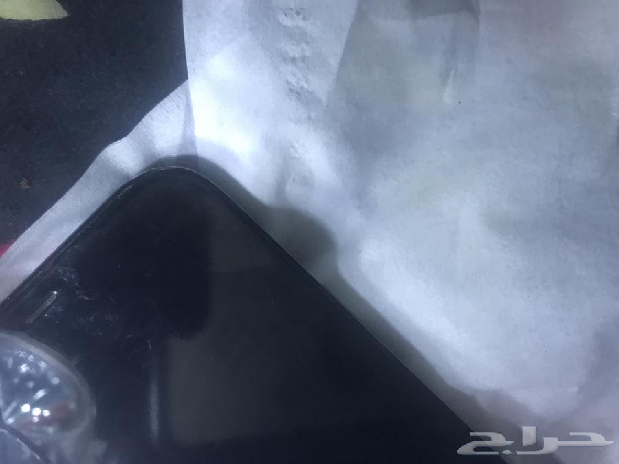 iPhone Pro mobile with slight hairline crack on the glass, working, 128GB memory63667801131137111