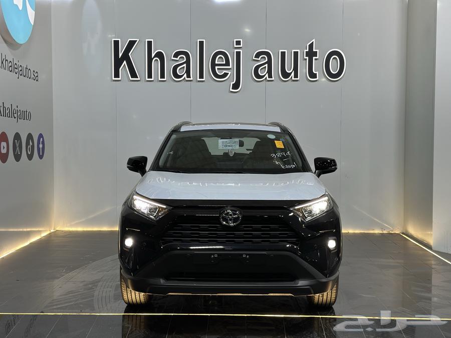 تويوتا راف فور XLE بنزين 202563710847309186111
