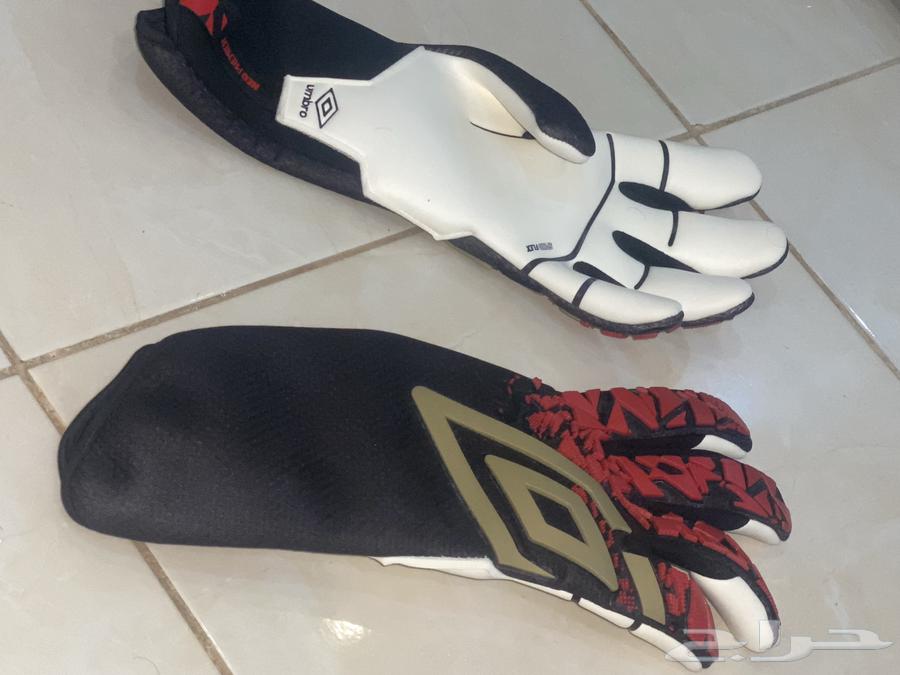Umbro Goalkeeper Gloves63667798908161112
