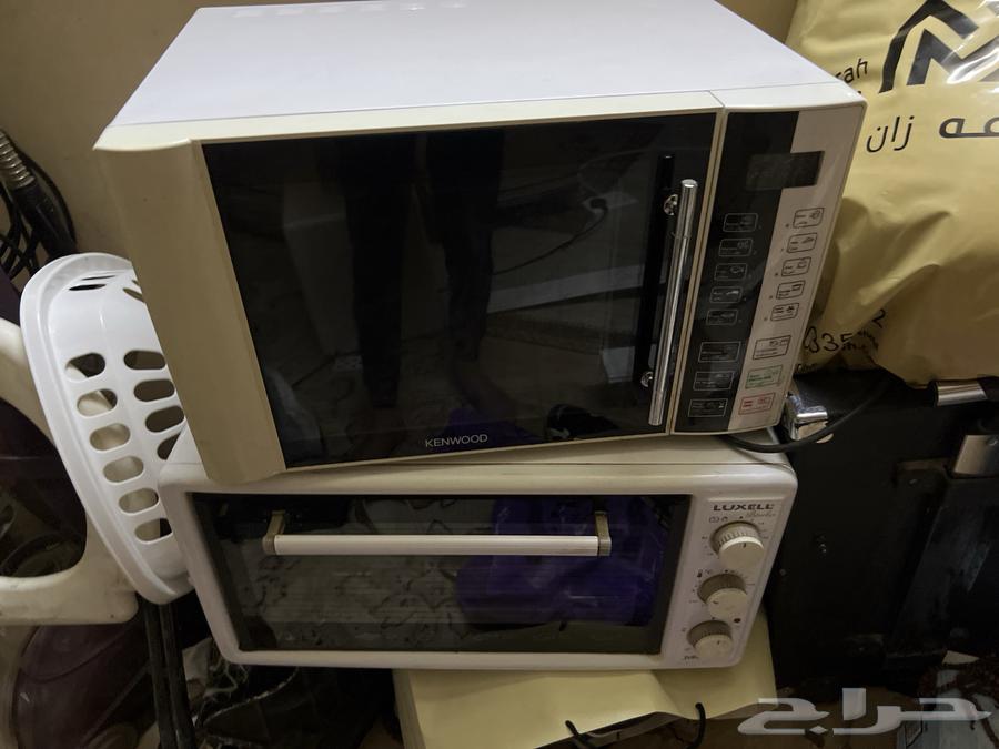 Microwave and convection oven63667795917571110