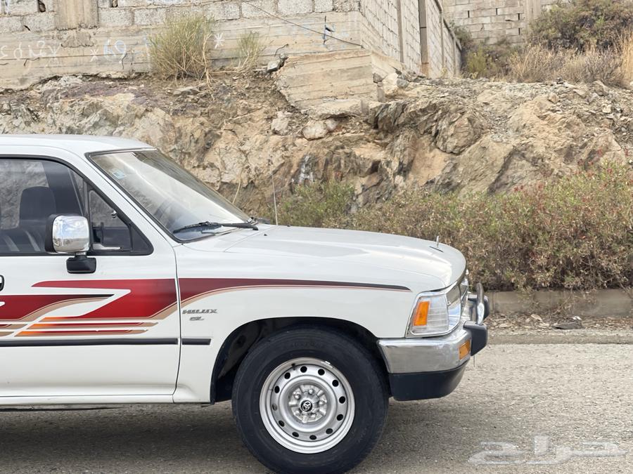 HiLux GL 1992 model, peak of cleanliness (Sold).63711836947459113