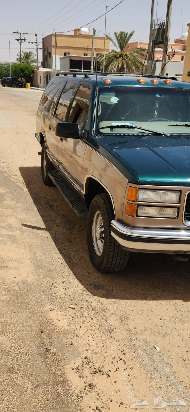 Chevrolet Suburban 1999 model offer63720733565570112