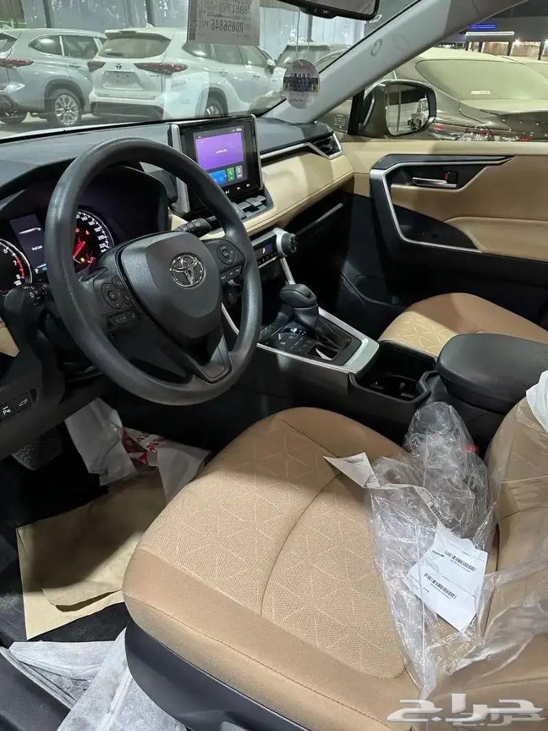 تويوتا رافور XLE موديل 2025 بنزين63710934010755110