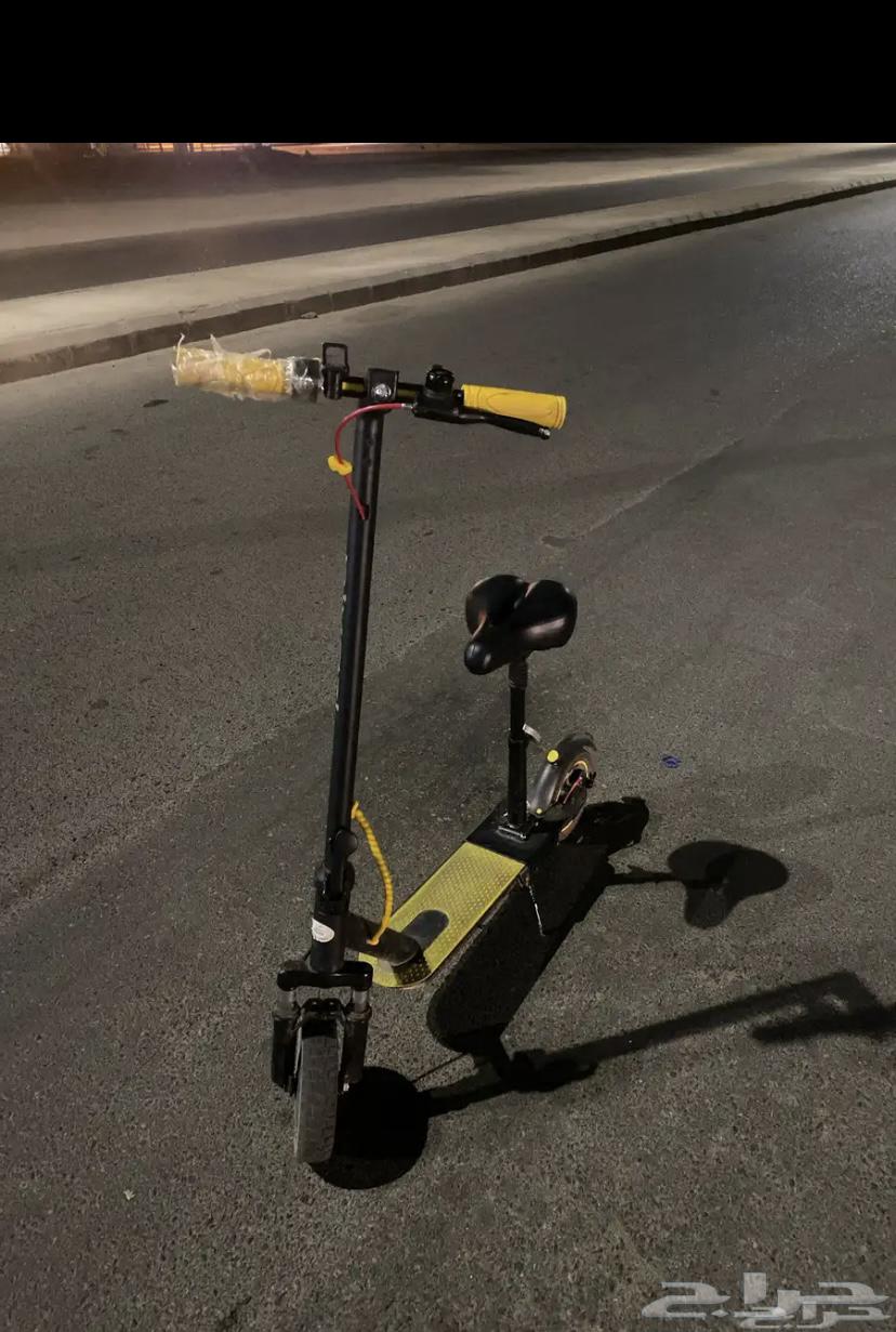 سكوتر مقعده كشاف سرعه 70 ينبع سعر 500 لا يجي غير الصامل64243691958913110