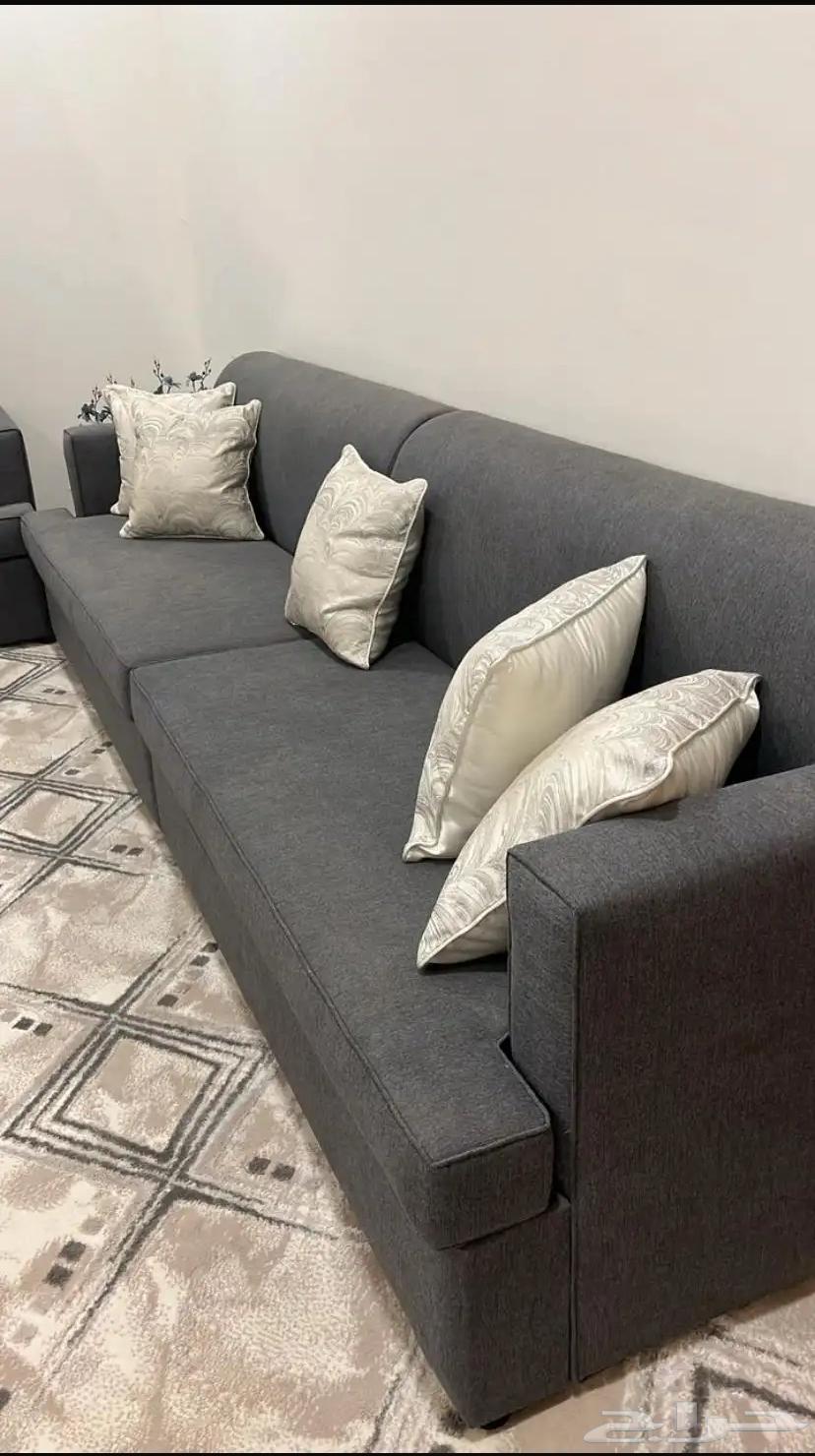 كنب مجلس نضيف شبه الجديد لم يستخدم الي شهرين فقط مع ستاره63667697876737110