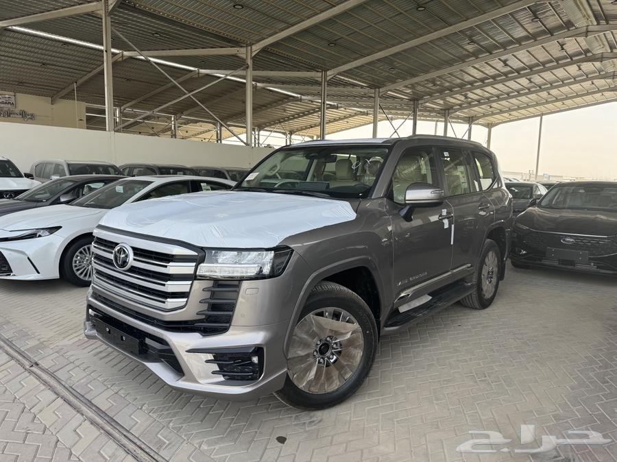 لاندكروزر (2025) L5 خليجي بطاقه جمرك جميع الالوان63708554285954114